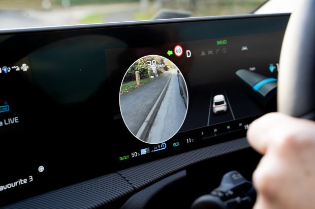 The head-up display with augmented reality works well, and the remote smart parking assist allows you to get out and park your car