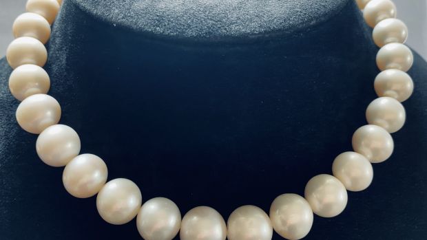 Collier de perles ayant appartenu à Maureen O'Hara : 5 200 à 5 800 € Hegarty's