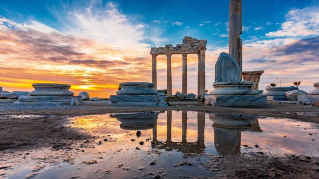 Le temple d'Apollon à Side