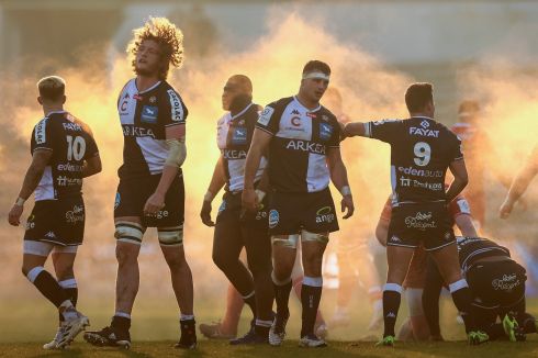 STEAM RISING: Maxime Lucu, Bastien Vergnes and Thomas Jolmes of Union Bordeaux Bègles during their Heineken Champions Cup Round 3 game against Scarlets, at Stade Chaban-Delmas, Bordeaux, France. Bordeaux Bègles won 45-10. Photograph: Ryan Byrne/Inpho
