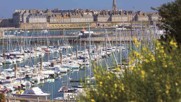 St Malo, Brittany: Discover the delights of St Malo with some special offers from Brittany Ferries
