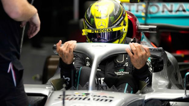 Lewis Hamilton admite que ‘lucho con el auto’ después de calificar sexto en España