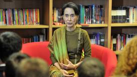Suu Kyi seeks to learn lessons from Northern Ireland peace process