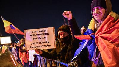 Romanian NGOs demand halt to judicial and anti-graft overhaul