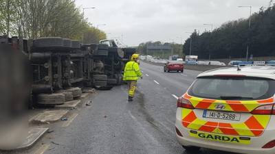 Overturned truck causes traffic delays in west Dublin