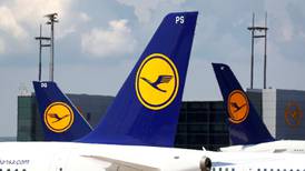 Lufthansa eyes improving revenue trends but sticks to profit goal