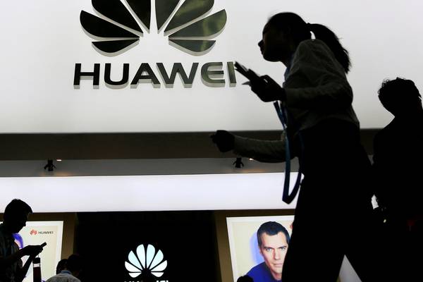 Huawei to launch new laptop into flagging PC market