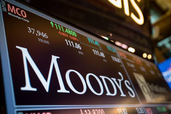 Moody’s lowers outlook for Irish banks on profit worries