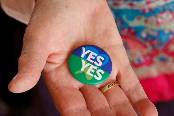 Law Society calls for Yes-Yes vote in family and care referendums
