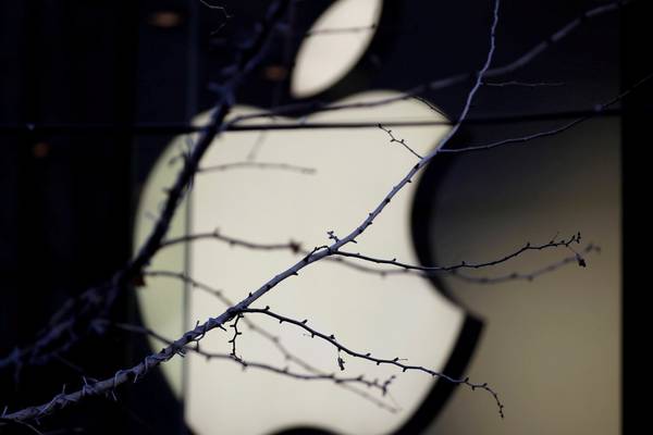 Q2 sales likely to fall short of Wall Street expectations, Apple says