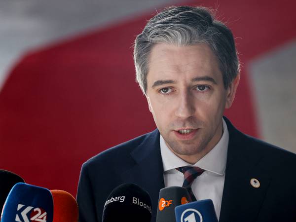 Harris calls on Israel and Iran to avoid 'catastrophe'