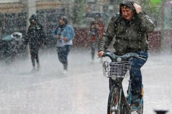 Thunderstorm and rain warnings issued for weekend