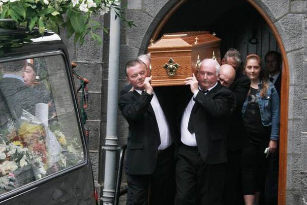 Criminal Anthony Kelly speaks at funeral of solicitor John Devane
