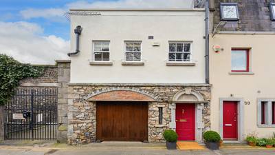 The actor’s mews: Former home of Gabriel Byrne on Herbert Lane for €1.65m