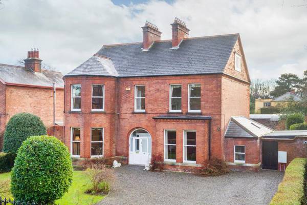 After a century in one family, D6 home goes on sale for €4.5m