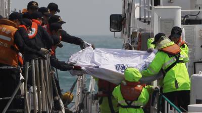 Transcript reveals indecision of Korea ferry crew