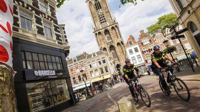 Dutch police threaten to disrupt Tour de France