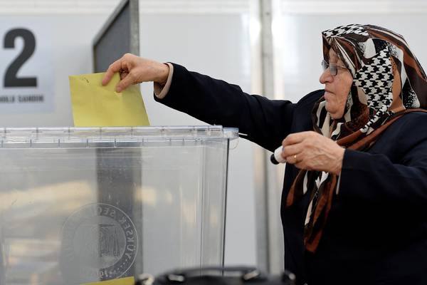 German Turkish community nervous before referendum