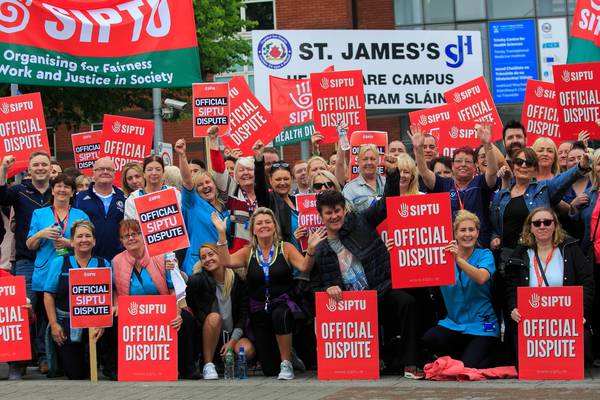 Siptu warns of further strikes by thousands of health service staff