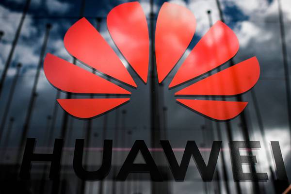 Huawei plays down impact of new US licence extension
