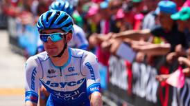 Eddie Dunbar loses time in Vuelta a España as Evenepoel wins stage