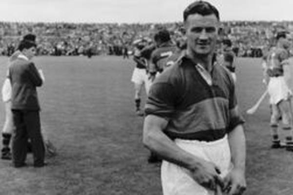 Tipperary great Theo English dies at the age of 90