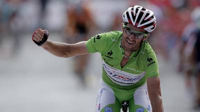 Moreno’s stage but Roche hangs in