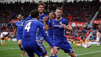 Gary Cahill pounces late to keep Chelsea on title track
