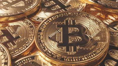 Bitcoin jumps after China backs blockchain technology