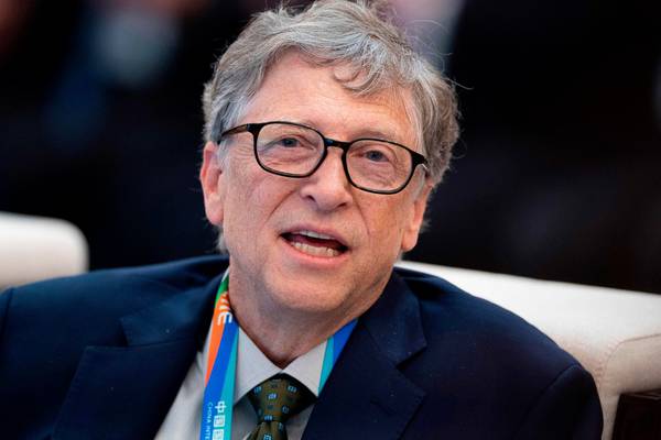 Bill Gates predicts global economic slowdown