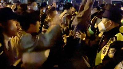 Chinese anti-lockdown protests spread to Shanghai