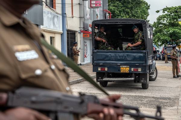 Fifteen killed in Sri Lanka gun battle
