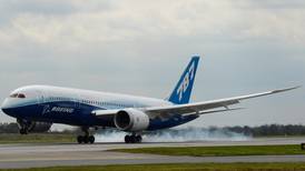 Boeing 787 Dreamliner returns to service