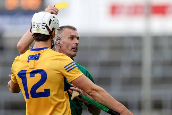 Former referee Barry Kelly wants hurling ‘red zone’ kept closer to goal