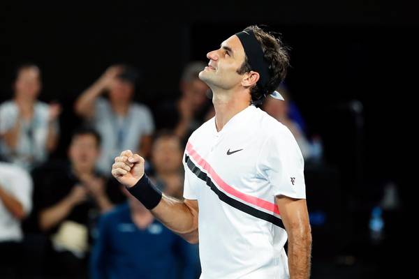 Roger Federer cruises into Australian Open third round