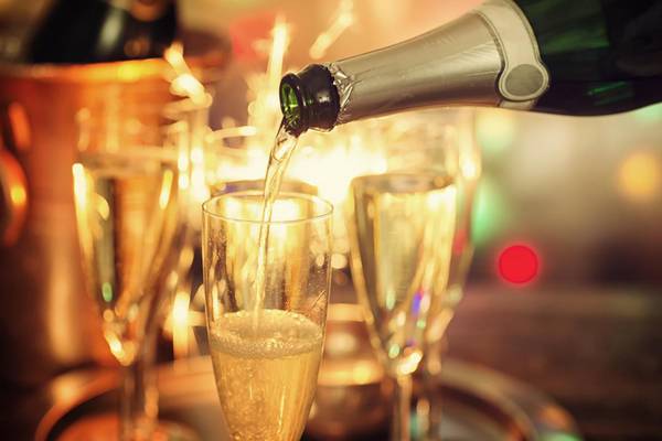 Nine great sparkling wines for Christmas