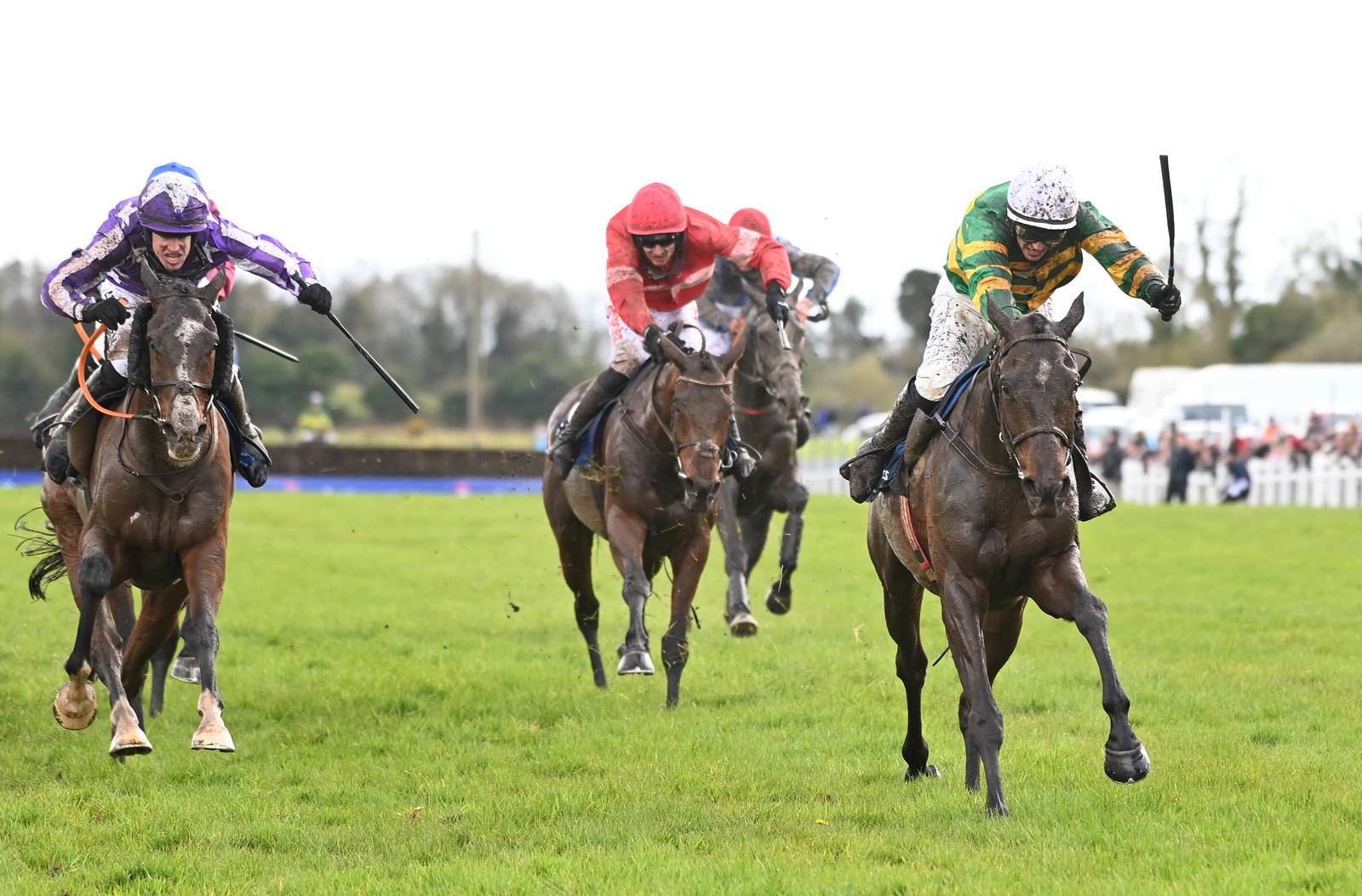 I Am Maximus claims Irish Grand National win for Willie Mullins and