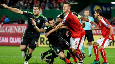Marko Arnautovic brace keeps Wales to a point in Vienna