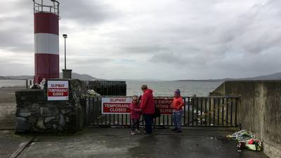 Man rescued from water at Buncrana Pier in Co Donegal