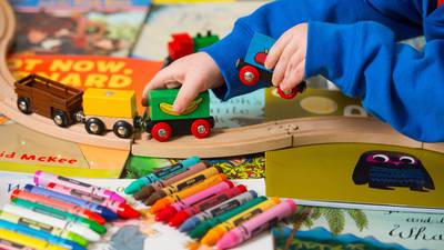 Government approves establishment of new system for setting pay in childcare sector