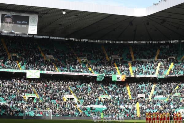 Tributes paid to Liam Miller as Celtic progress in Scottish Cup