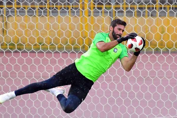 Liverpool have made an opening offer of €70m for Alisson