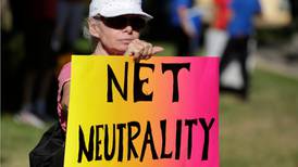 US appeals court backs Obama on net neutrality