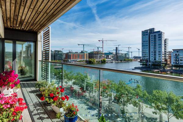 Costa del Docklands: boomtime apartment with bird’s-eye view for €575,000
