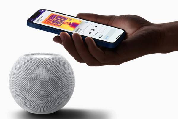 Apple HomePod mini review: Tiny speaker, smart sound