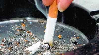 New York City raises cigarette sale age to 21