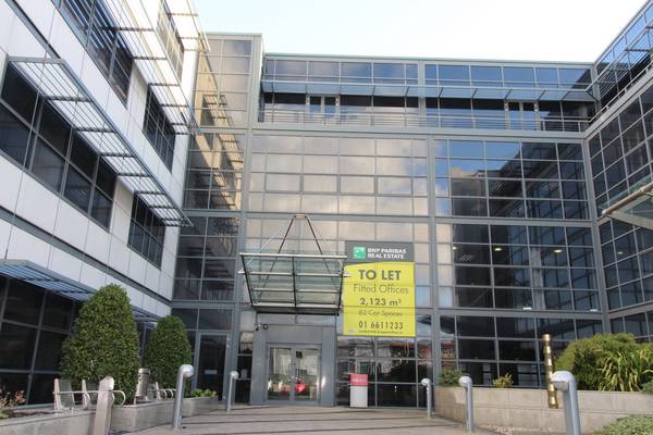 Modern office HQ in Tallaght to let at thrifty rates