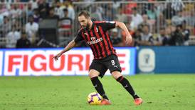 Chelsea complete loan signing of Gonzalo Higuaín