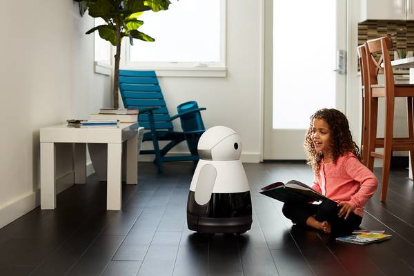 Kuri the creepy robot who will help you around the house