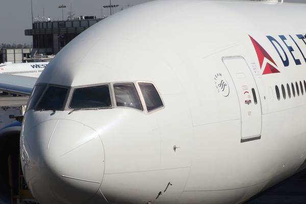 Delta announces $1bn plan to be first carbon neutral airline